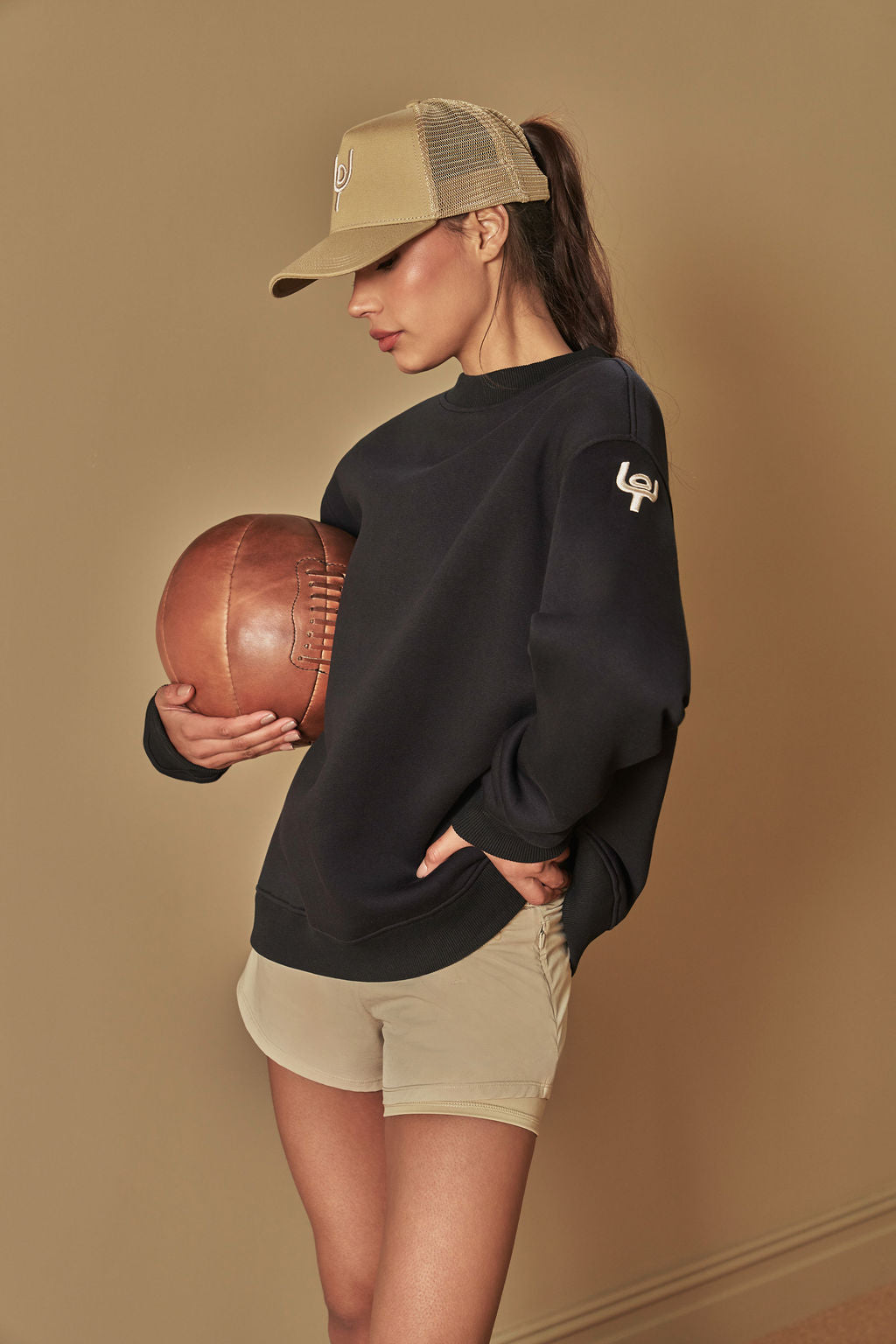 Pleatling Sweatshirt | black