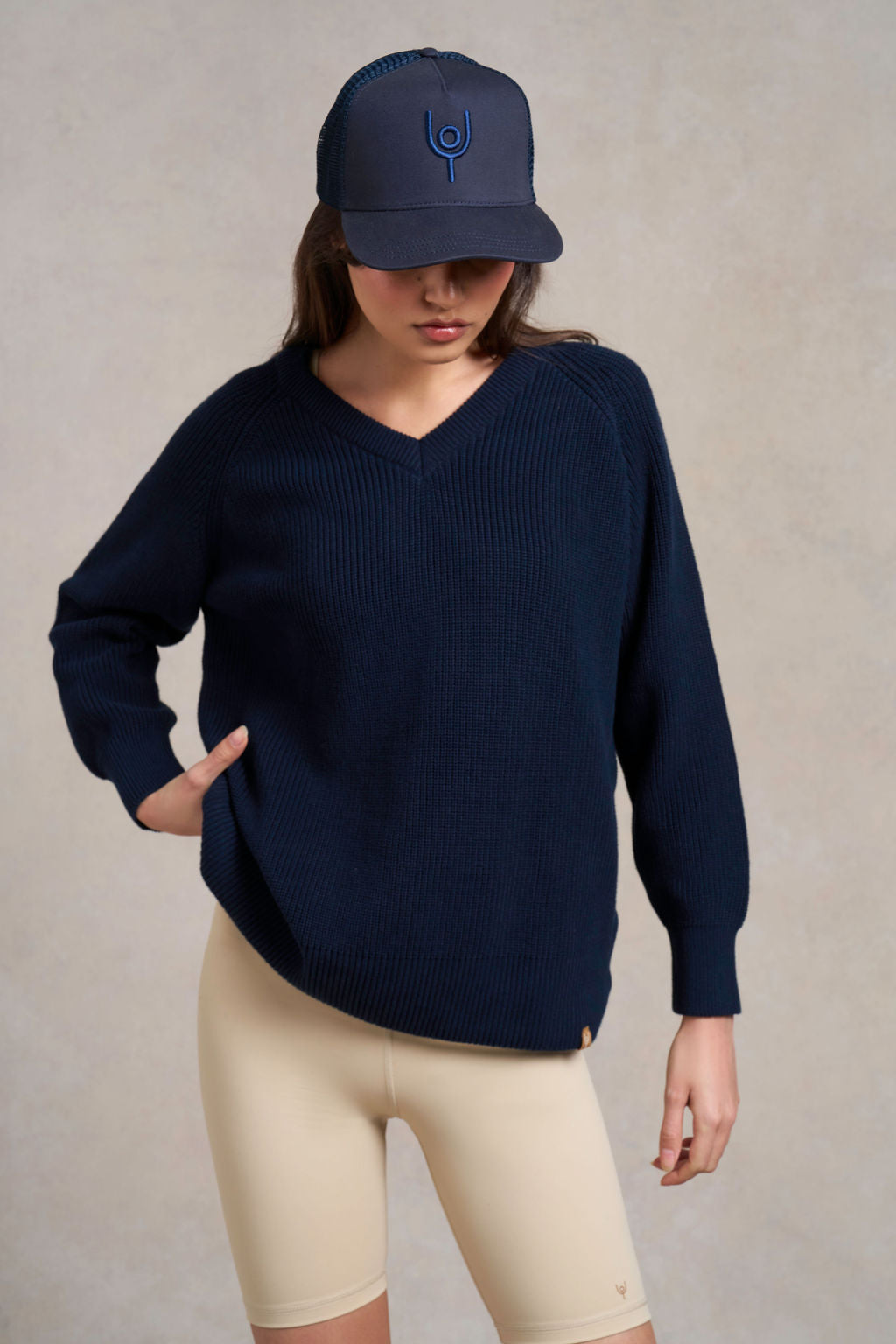Laughton Knitted V-Neck Jumper | navy