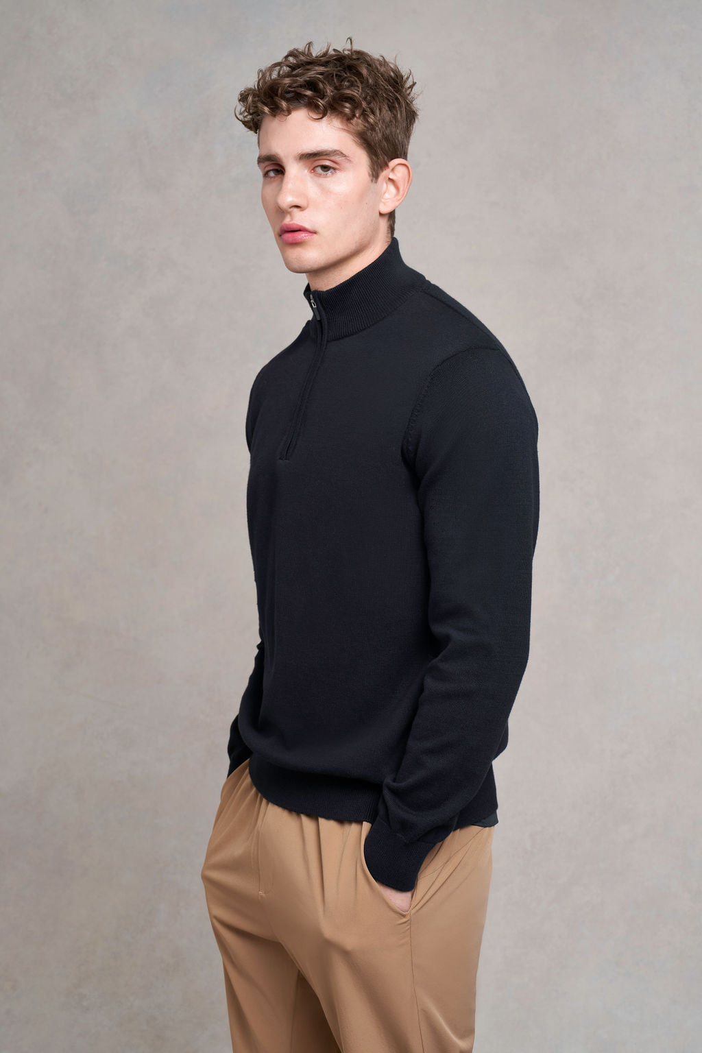Woodhouse Knitted Jumper | black