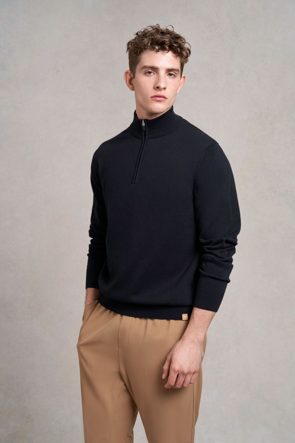Woodhouse Knitted Jumper | black