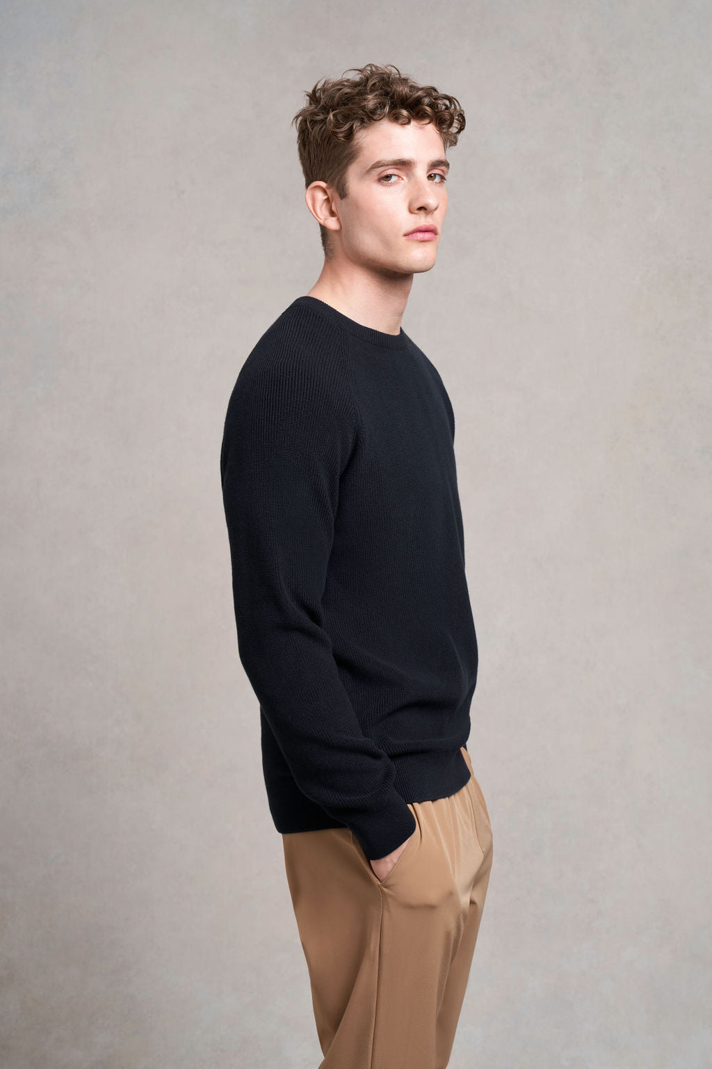 Croft Knitted Jumper | black