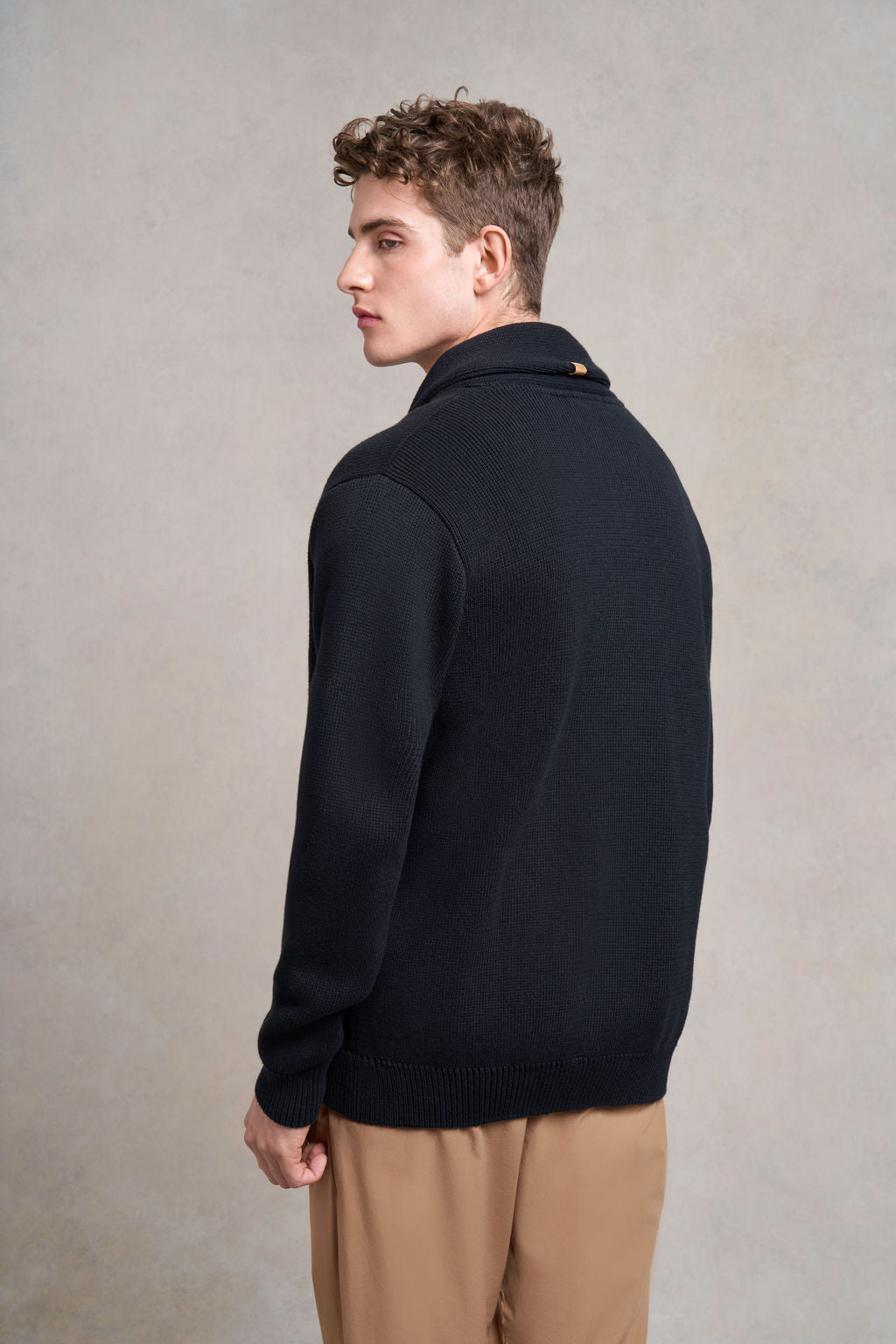 Carlton Knitted Cardigan | black