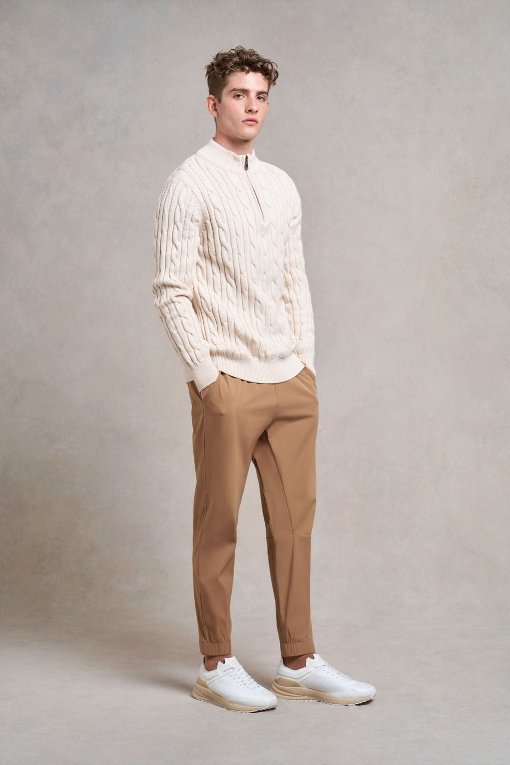 Upton Knitted Jumper | ecru