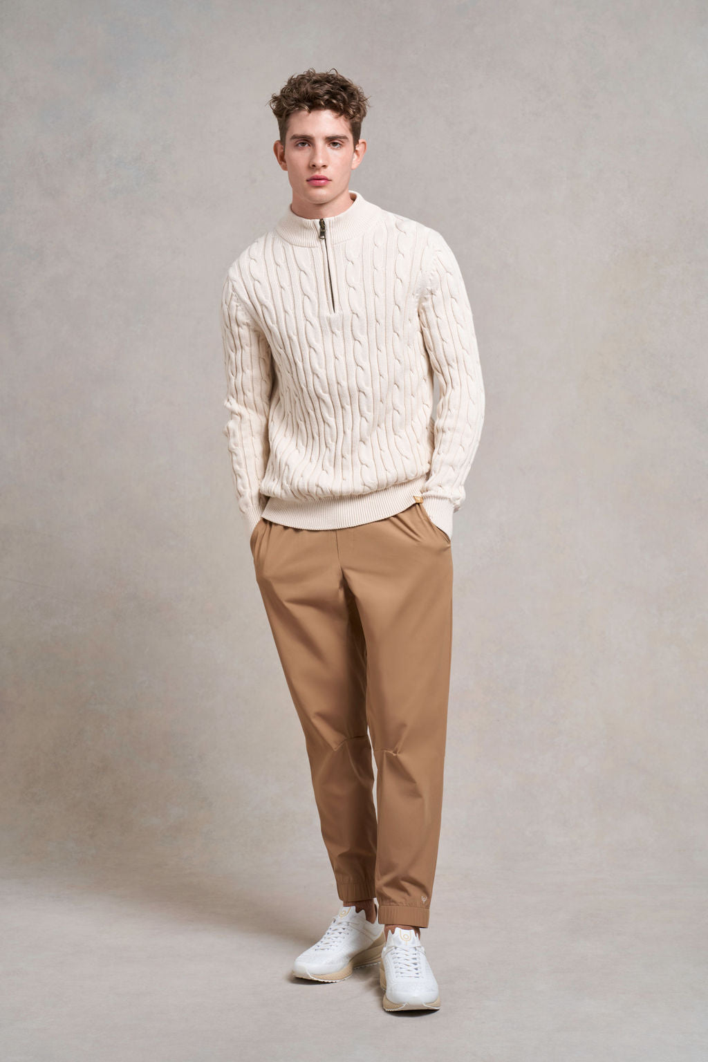 Upton Knitted Jumper | ecru