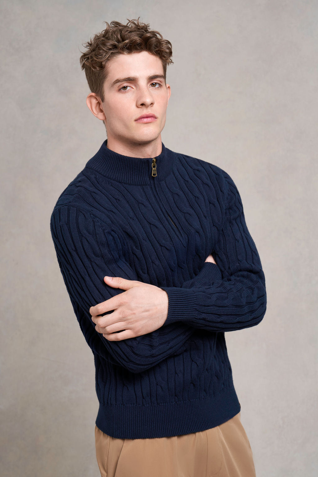 Upton Knitted Jumper | navy