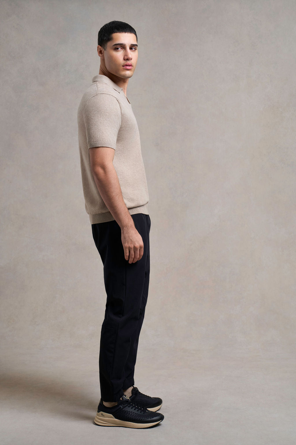 Newbold Knitted Polo | fawn