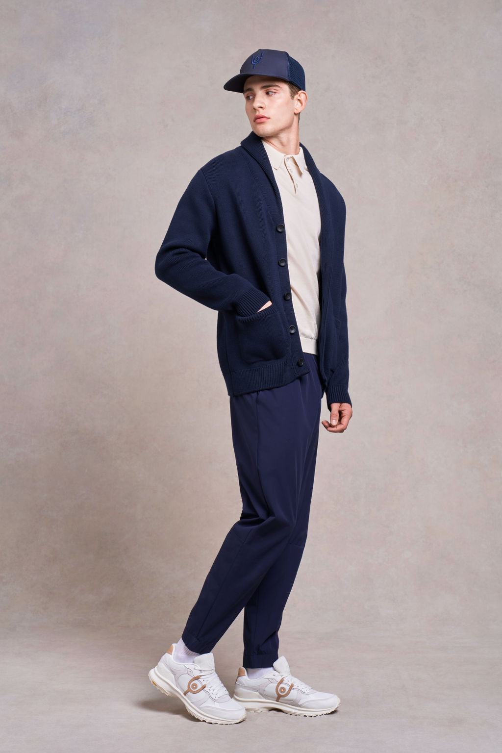 Carlton Knitted Cardigan | navy