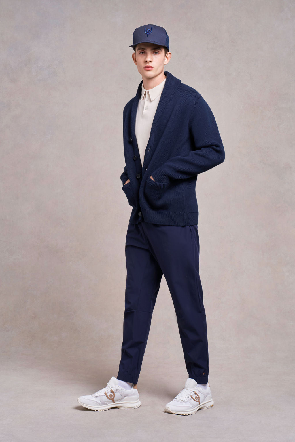 Carlton Knitted Cardigan | navy