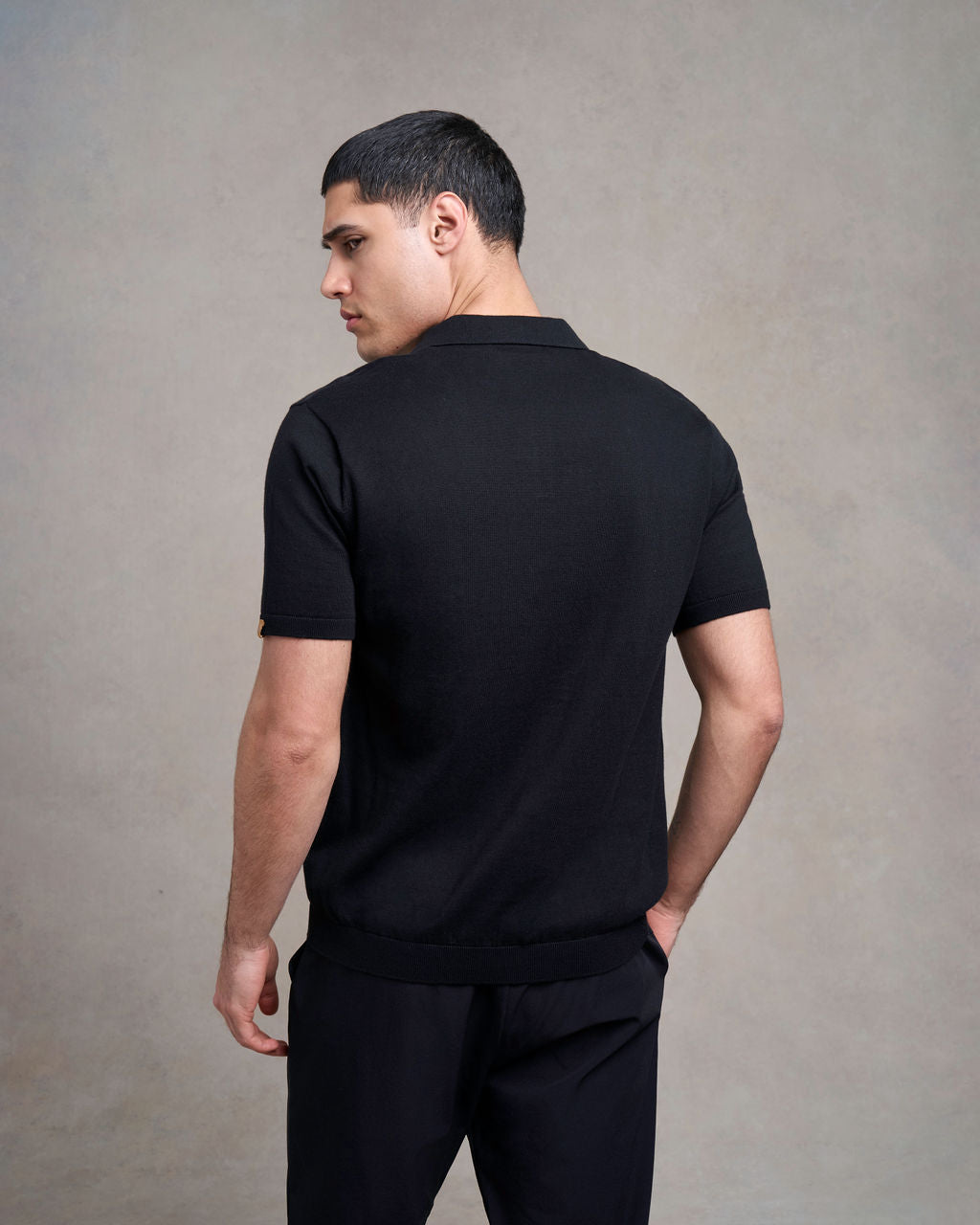 Newbold Knitted Polo | black