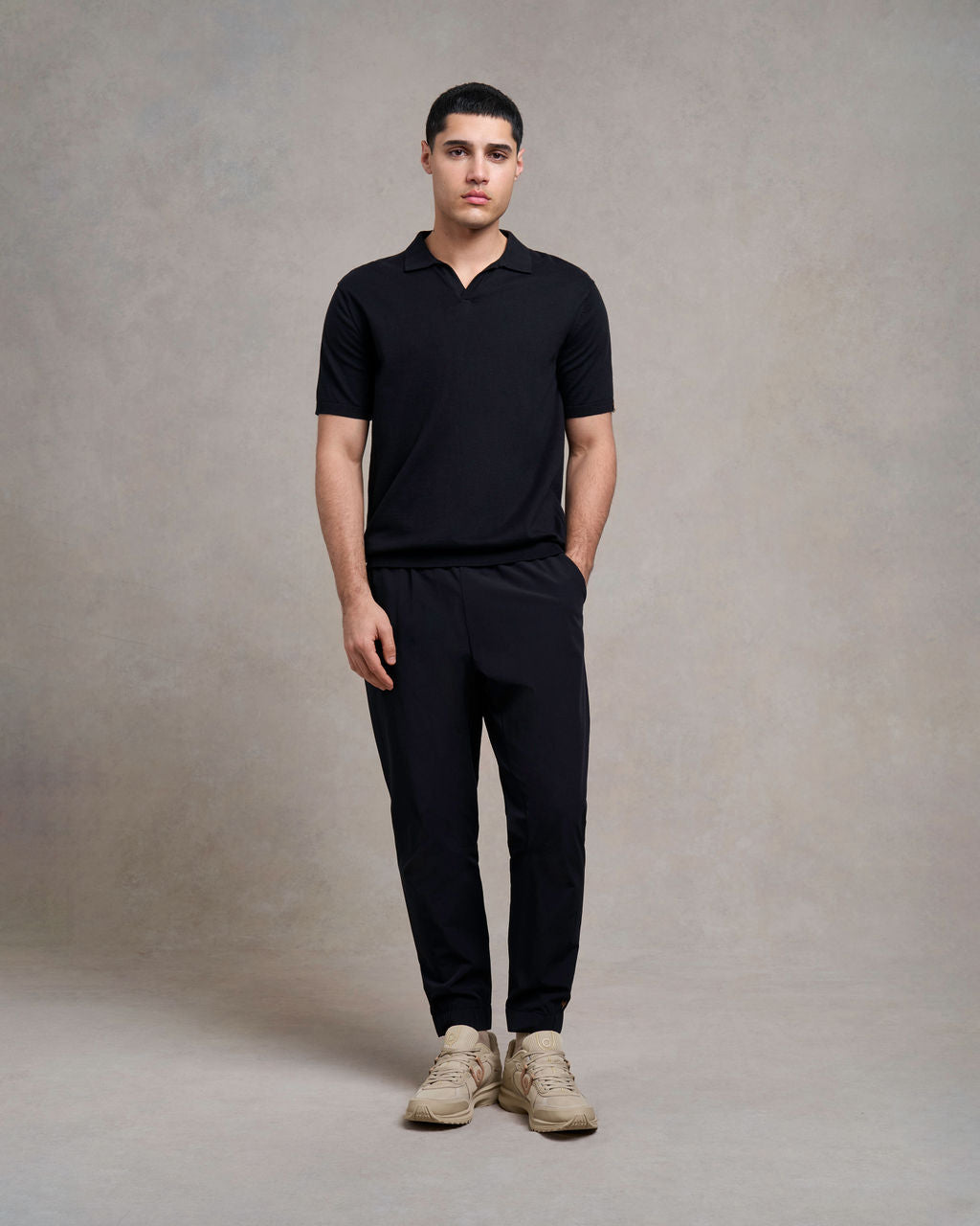 Newbold Knitted Polo | black